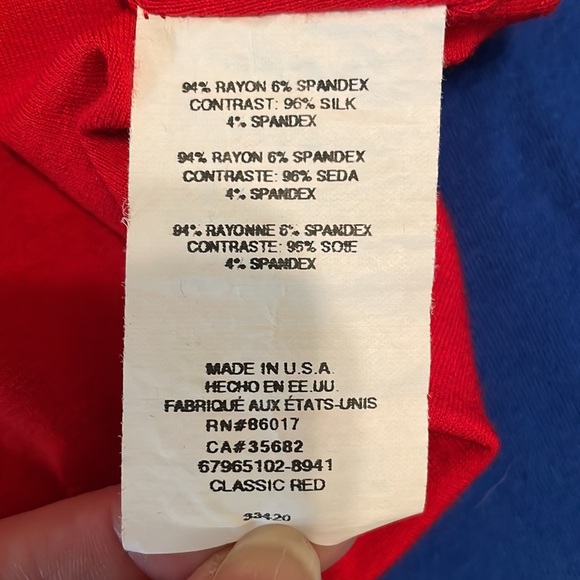 Red Halter keyhole top - Picture 5 of 5